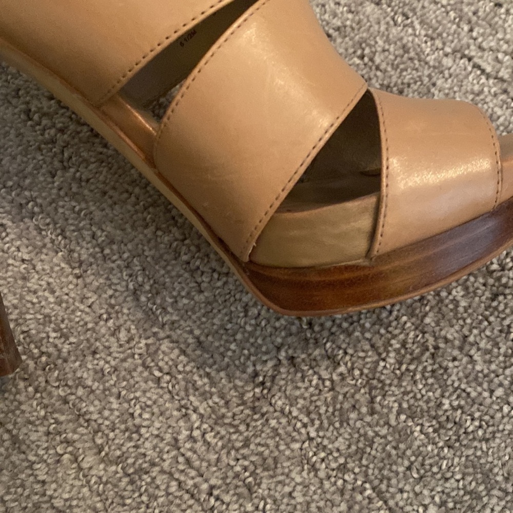 Elegant Tan Strappy Heels - Picture 10 of 10